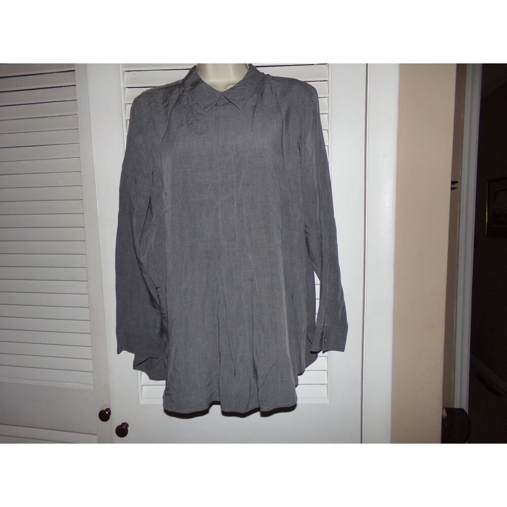 J Jill gray peter pan collar tunic size Medium Petite Back button Excellent